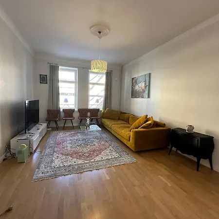 Spacious 110m2 Family Apartment